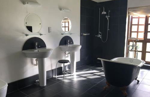 Ballimore Farm Estate - House with heated pool - Foto 23