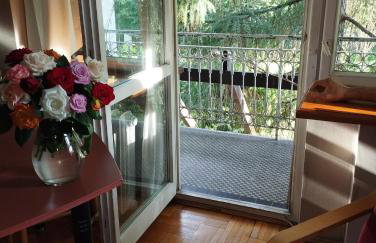 Pokój w domu z ogrodem w Milanówku - Foto 13