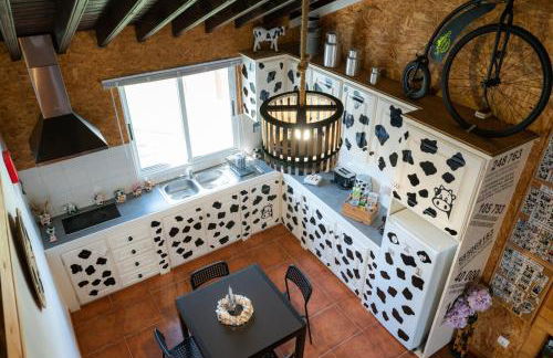 Azores Cow House - Photo 11