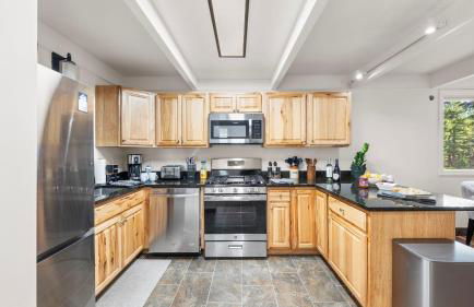 Cozy Forest Hideaway in Incline Village Private Balcony Sierra Solace by AvantStay - Foto 9