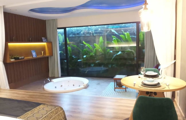 Luxury Amazing Jacuzzi Suite - Foto 1