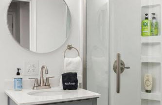 4 Bed 3 bath Boutique Home Near OSU, Crew Stadium, Short North, COSI, & Downtown - Foto 37