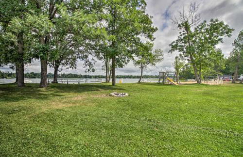 Lake Retreat Fire Pit, Boat Rentals, BBQ! - Foto 14