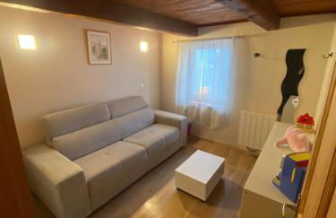 Le Fenil-Logis Sauna Bain Nordique Salle cinéma - Foto 33