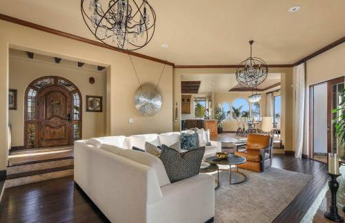 Timeless Spanish Villa with Panoramic Ocean Views - Foto 17