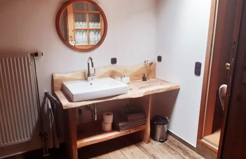 Huberhof, Mettenham - Photo 9