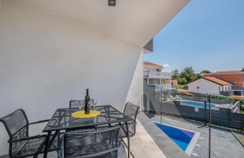 Apartments Villa "Aurea" with pool - Photo 14