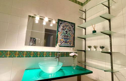 BnGo I Le Spacieux I 12 personnes, 5 chambres, 2 salle de bain, parking privé, WC séparé, Wifi - Foto 43