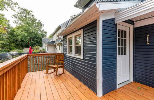 The Akron Retreat: Modern 3-Bedroom Oasis - Foto 39