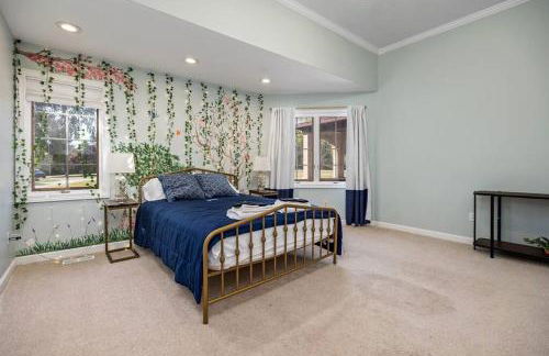 12,700 sf 8 Room Mansion on 18 acres - Foto 11