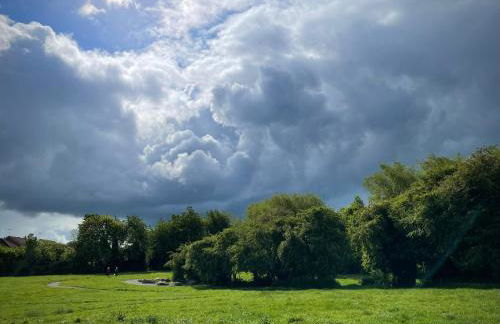 Townhouse in trendy suburb of Hoole - Photo 30