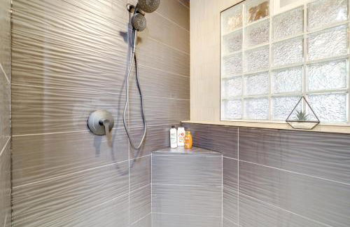 The Salty Hawk Hideaway - Chic Washington ADU - Foto 16