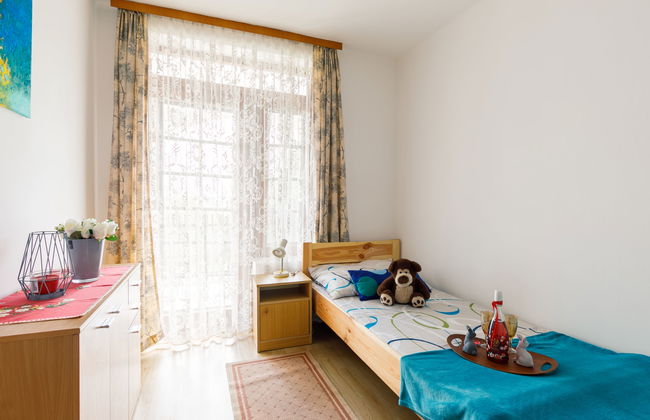 6 bedroom House in Balatonfenyves with private pool and garden - Photo 13