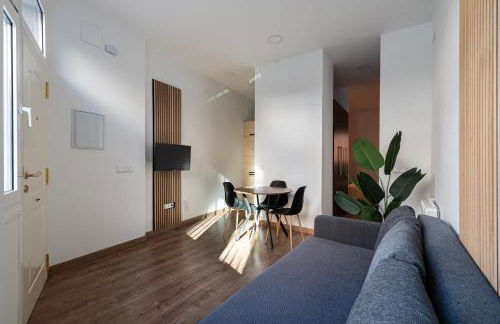 Apartamento Premium Plaza Castilla WiFi Rápido Torres KIO - Foto 3