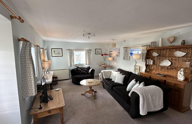Welcoming 2 Bed Charming Self Catering Cottage - Foto 1