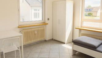 Monteur- und Ferienwohnung Rheinhausen - Lönsweg - Foto 4, wardrobe