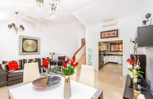 Casa Holmston, Duplex villa with hot tub in Anfi Tauro Topaz - Foto 43