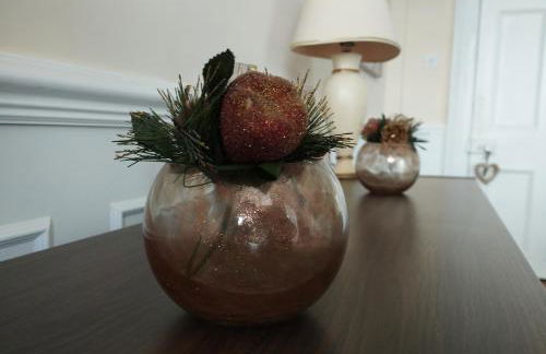 Waterfront Location, Balcony, Sea Views, Free Parking - Foto 40