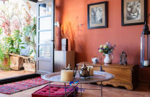 Al Alba Townhouse with Community Pool and Padel - Foto 13