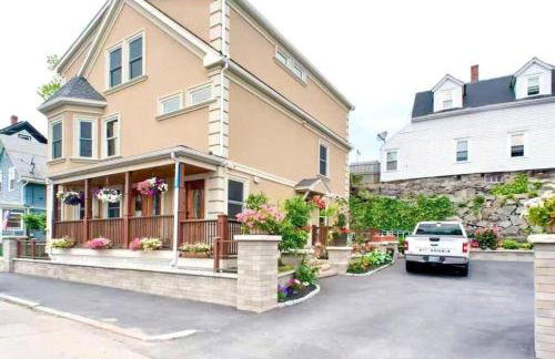 383 - 3BR Quincy - Chic House near Adams Park - Foto 68