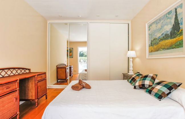 Just 10 Minutes From Sitges, House With Private Garden and Pool- - Foto 4