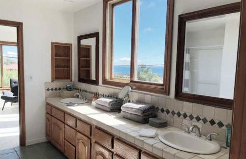 Malibu Ocean Villa with King Bed, Hot Tub, Beach, BBQ - Foto 49