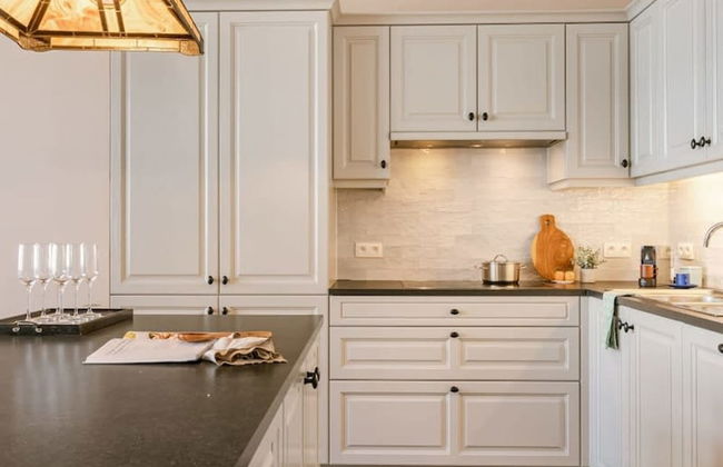 Authentic Apartment in the City Center of Antwerp - Foto 21