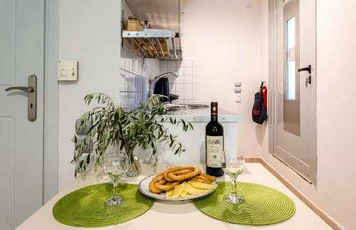 Kitries Summer Getaway - Eden Seaside Suite - Photo 41