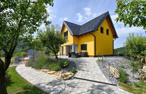 3 Bedroom Amazing Home In Lepoglava - Foto 16
