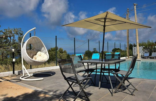 Countryside Villa With Private Pool - Photo 24