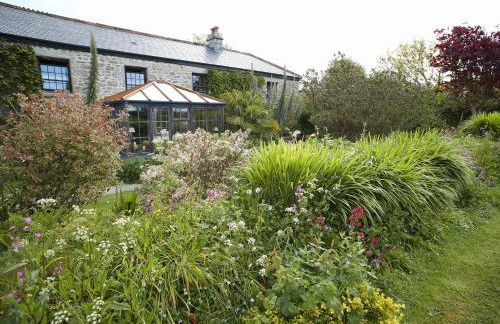 Tregadjack Farmhouse - Foto 27