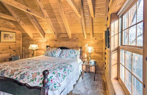 Family Friendly! Linville Cabin with Wraparound Deck - Foto 10