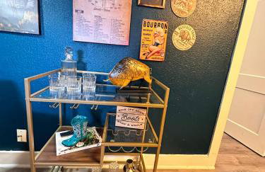 Buffalo & Bourbon-1 Bed1 Bath Private Condo - Foto 24