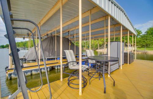 On-Site Lake Access Group Getaway in Afton - Foto 43