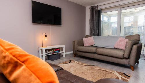 Stridingedge - 3 Bedroom 5 beds Sleeps 6 Ideal For Contractors - Foto 1