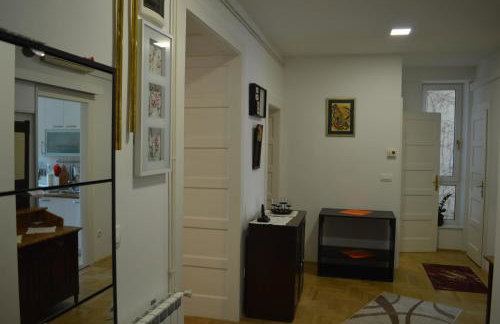 Aha Apartment - Photo 16