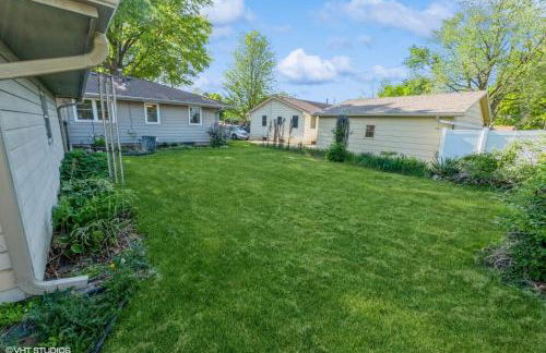 Fully Renovated Scandinavian Inspired Home - Foto 24