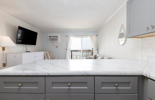 Beach Balcony Sun Oceanfront Condo Sandpiper - Photo 35