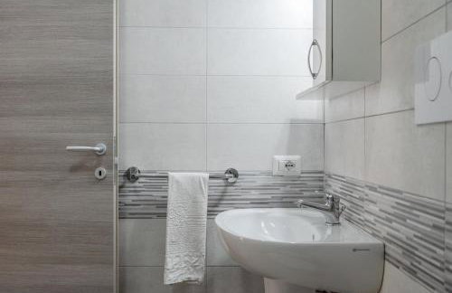 Monolocale Arredato - Le Terrazze - Photo 18