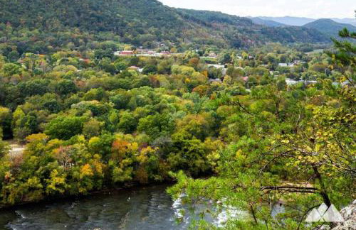 Hot Springs: 2 Cabins Waterfall & Mountain Views - Foto 34