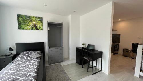 Moderne und helle 1-Zimmer-Wohnung für Feriengäste, Monteure und beruflich Reisende LS15 Single - Foto 2