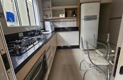 Spacious Townhouse with Pool Comfort and Fun - Photo 9