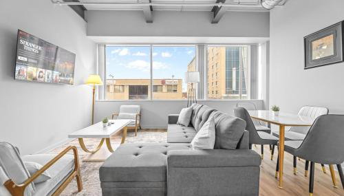 Spacious 2 BD Apt l Downtown Cleveland l Free Parking - Foto 2