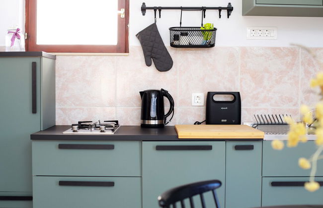 Small Stone House in a Quiet Place Island Solta - Photo 12