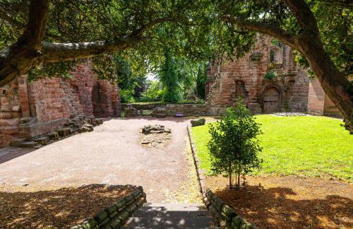 Country Charm Cottage Sleeps 4 & Free Parking - Photo 72