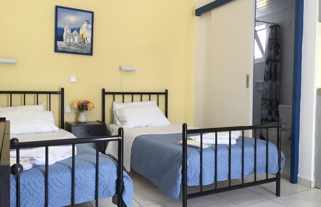 Psaras Apartments - Photo 11