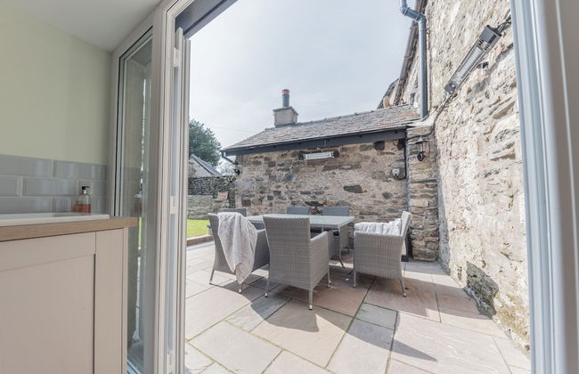 The Flags - Photo 45