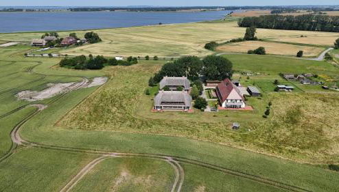 Rügen-Ferienhof - Foto 1