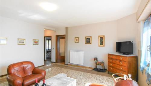 Beautiful Apartment In Magliano - Foto 2