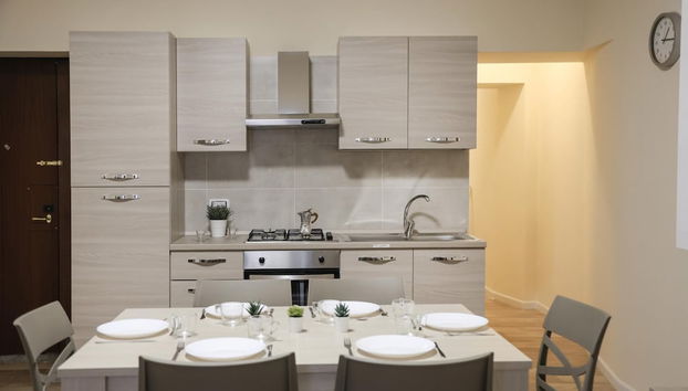 King Ladislao Apartment by Wonderful Italy - Foto 4, Habitación